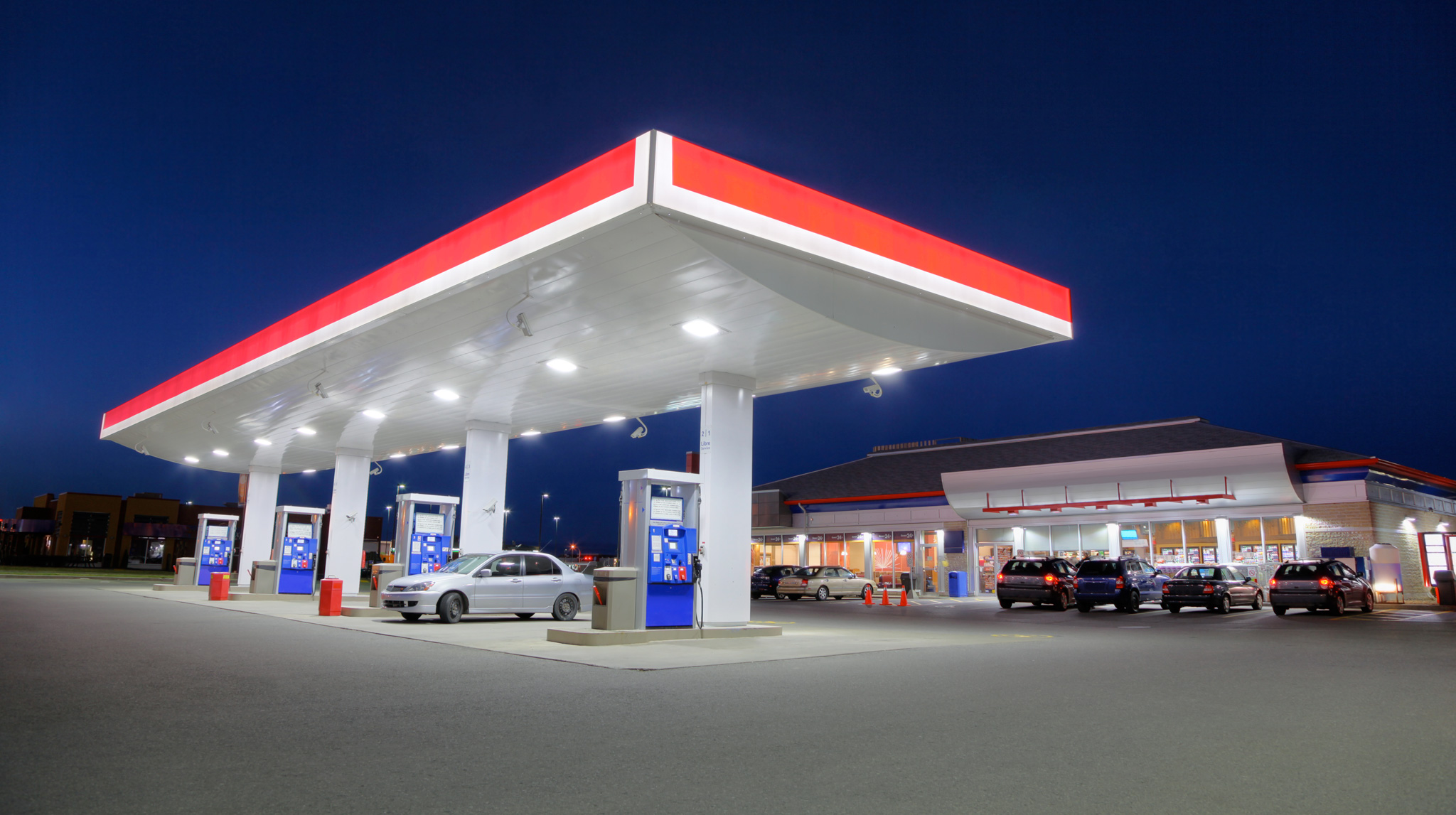 Key Facts on Ethanol Flex Fuels (E85)IF YOU OWN A SERVICE STATION AND YOU’RE LOOKING FOR A WAY TO DISTINGUISH YOURSELF FROM YOUR COMPETITION, YOU NEED TO LOOK AT E85